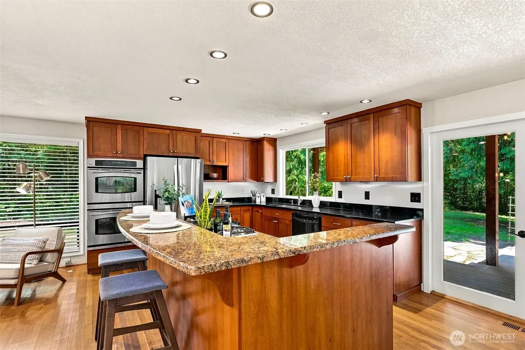 14924 258 Avenue SE Issaquah WA 98027