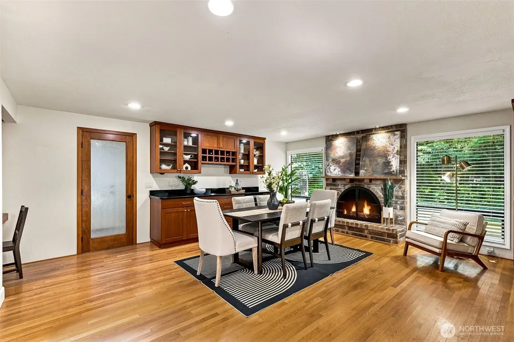 14924 258 Avenue SE Issaquah WA 98027