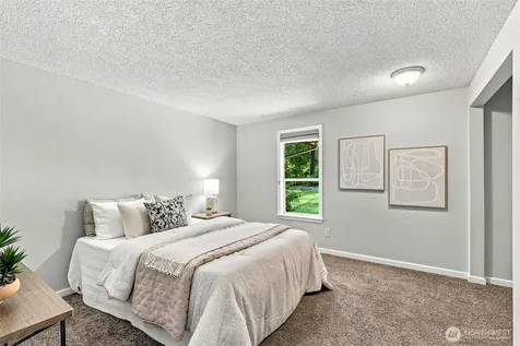 14924 258 Avenue SE Issaquah WA 98027