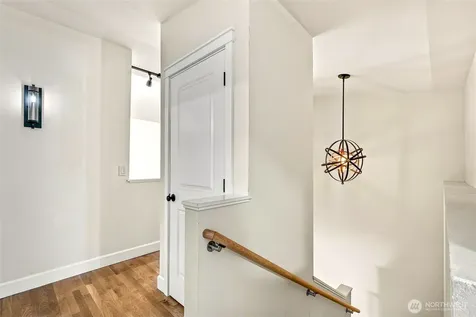 14924 258 Avenue SE Issaquah WA 98027