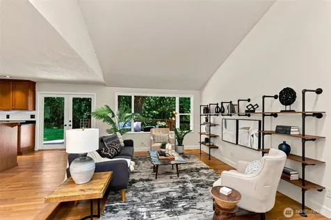 14924 258 Avenue SE Issaquah WA 98027