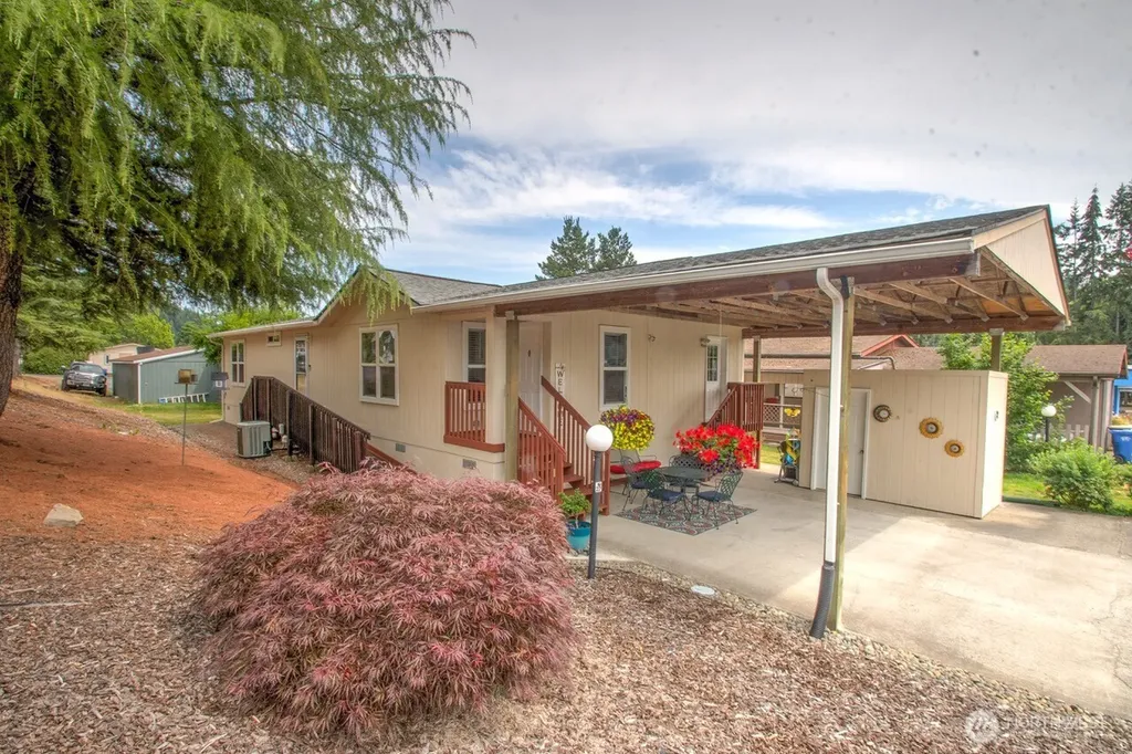1205 Marion Street Centralia WA 98531
