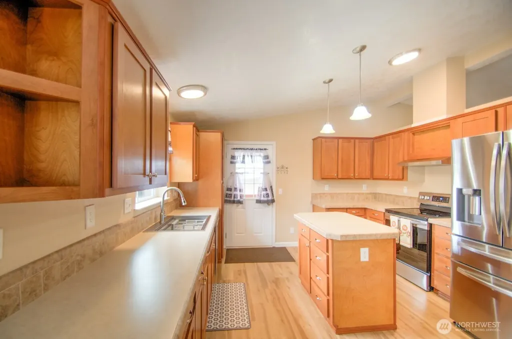 1205 Marion Street Centralia WA 98531