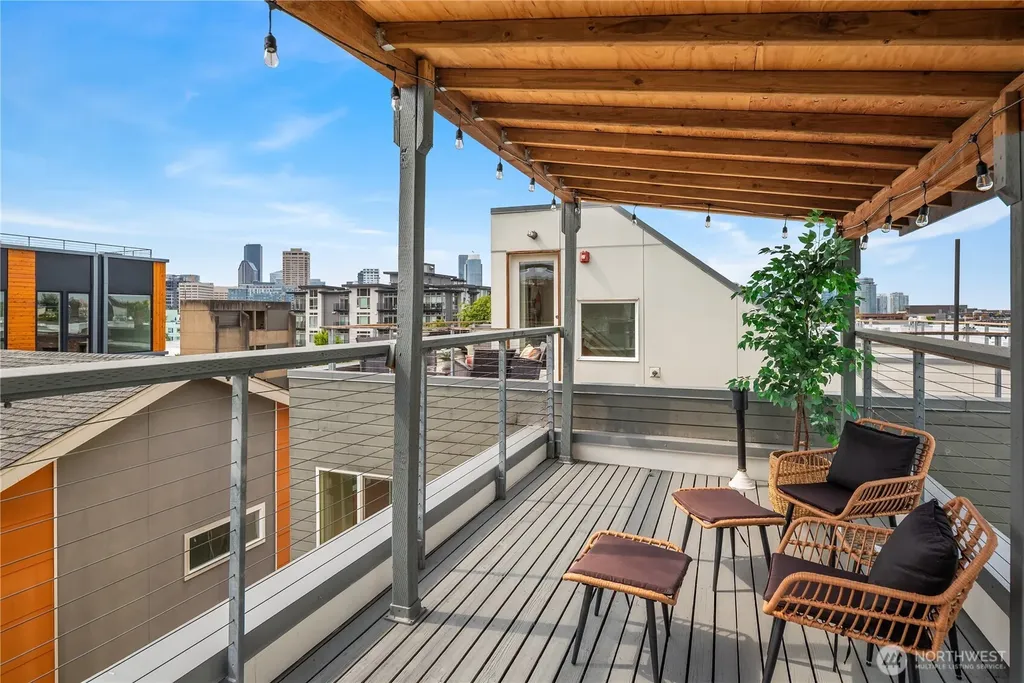 1623 14th Avenue Seattle WA 98122