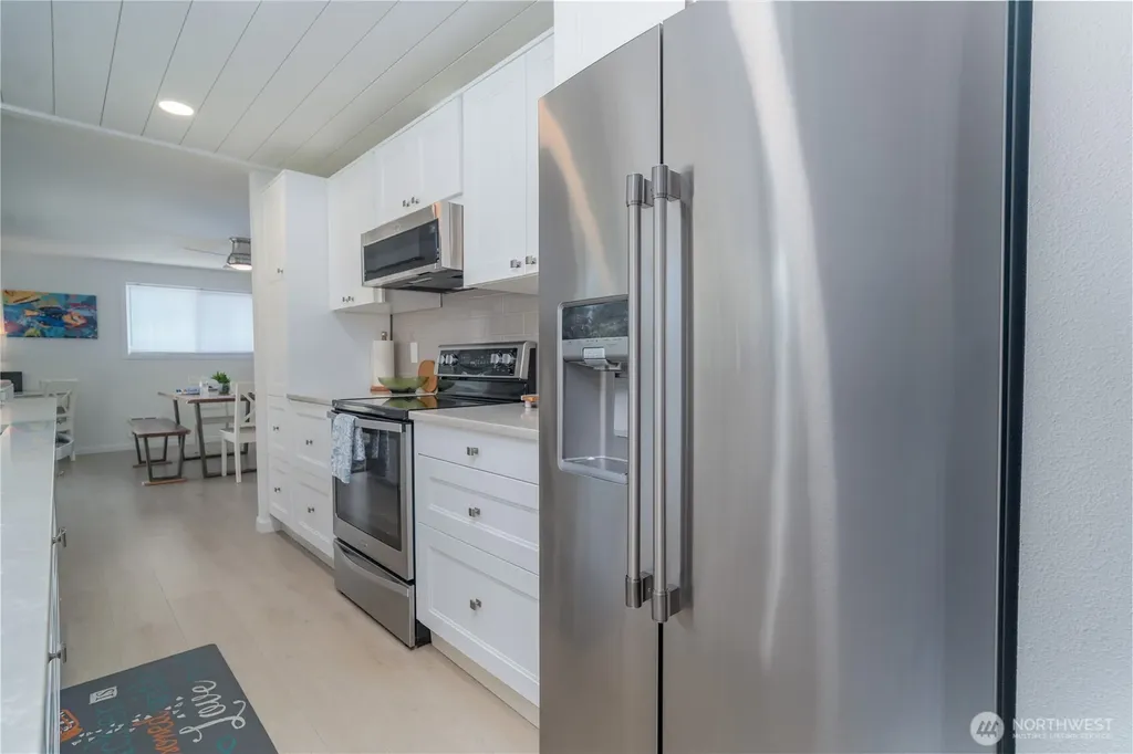 372 Octopus Avenue Ocean Shores WA 98569