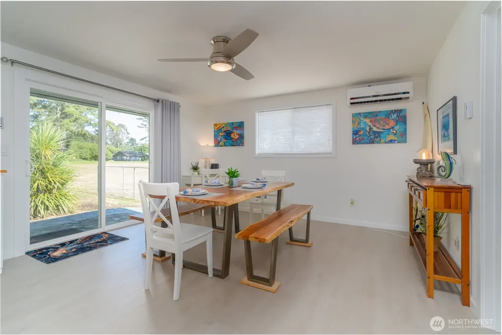 372 Octopus Avenue Ocean Shores WA 98569