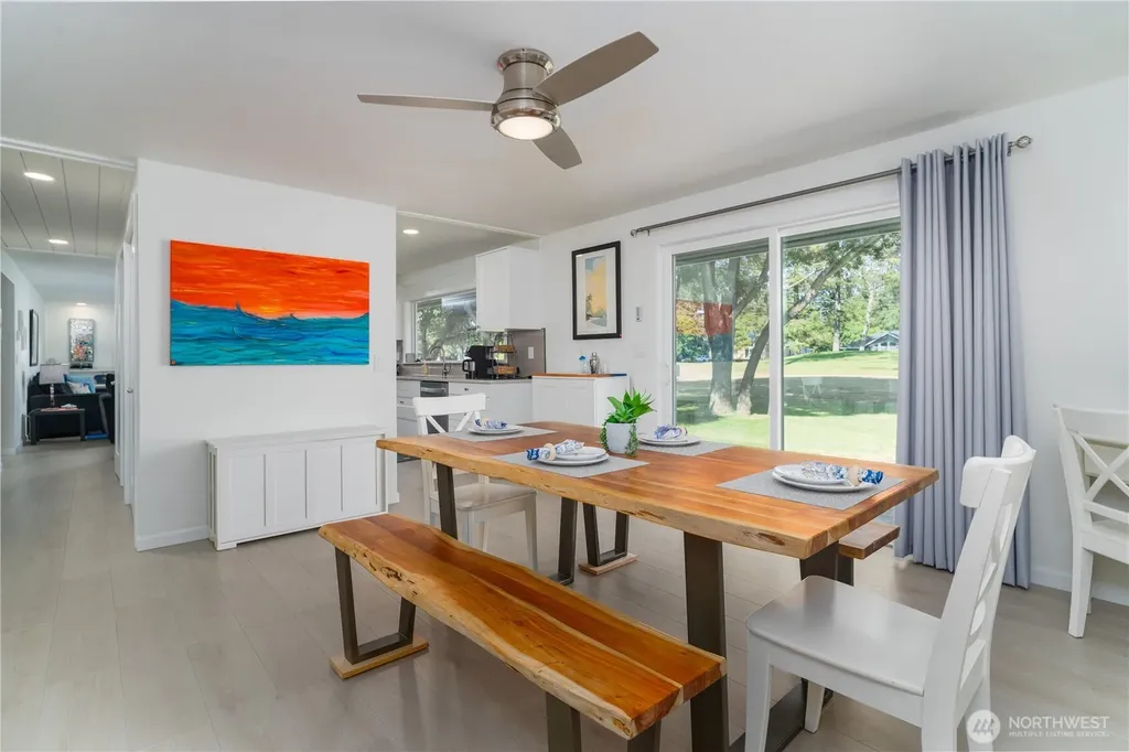 372 Octopus Avenue Ocean Shores WA 98569