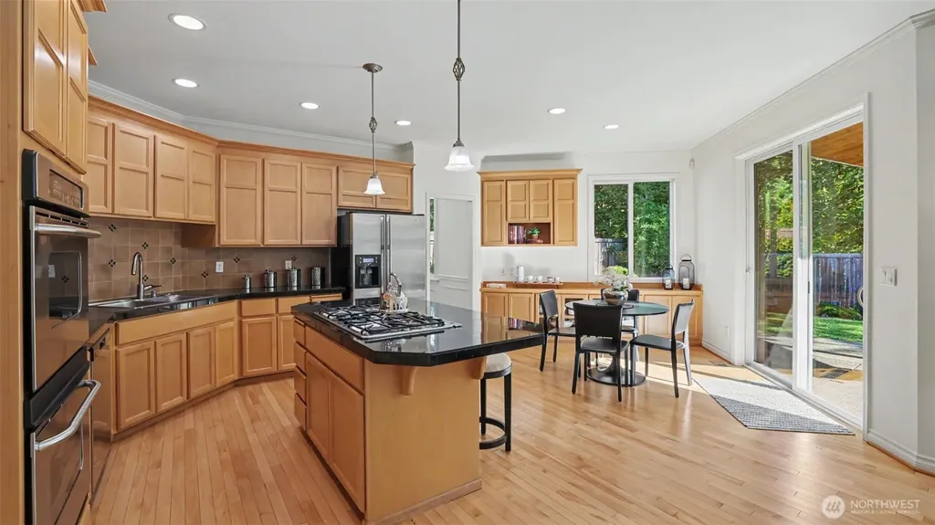27106 SE 13th Street Sammamish WA 98075