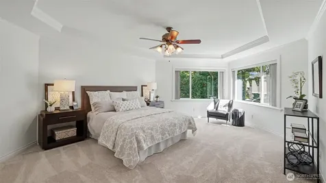 27106 SE 13th Street Sammamish WA 98075