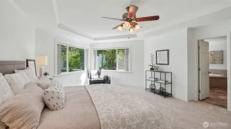 27106 SE 13th Street Sammamish WA 98075