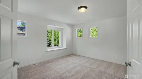 27106 SE 13th Street Sammamish WA 98075
