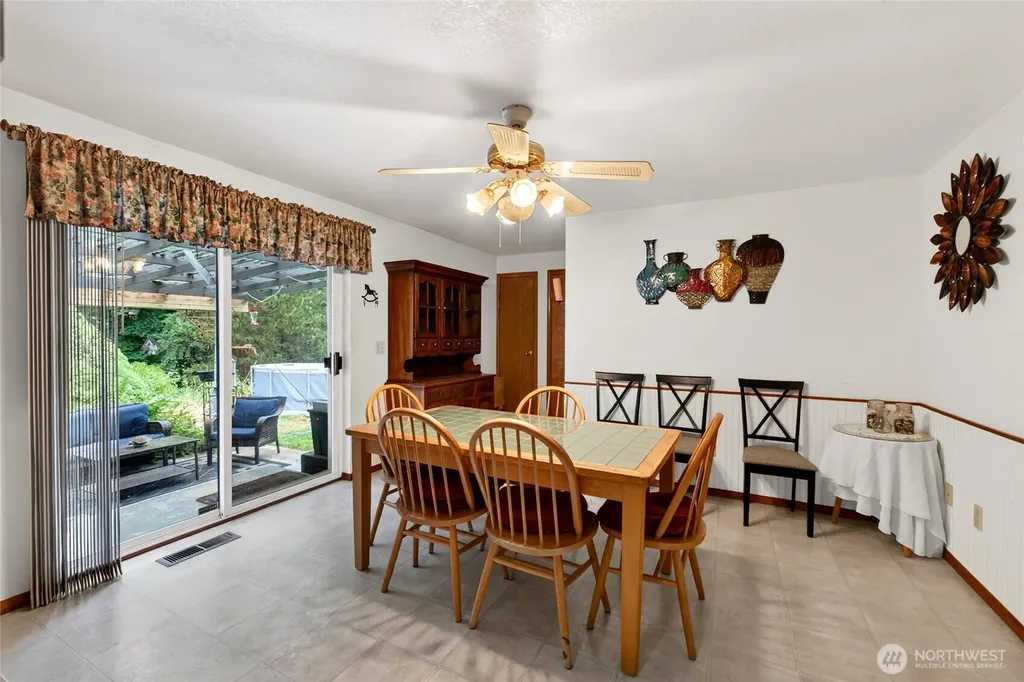 37914 34th Avenue S Roy WA 98580