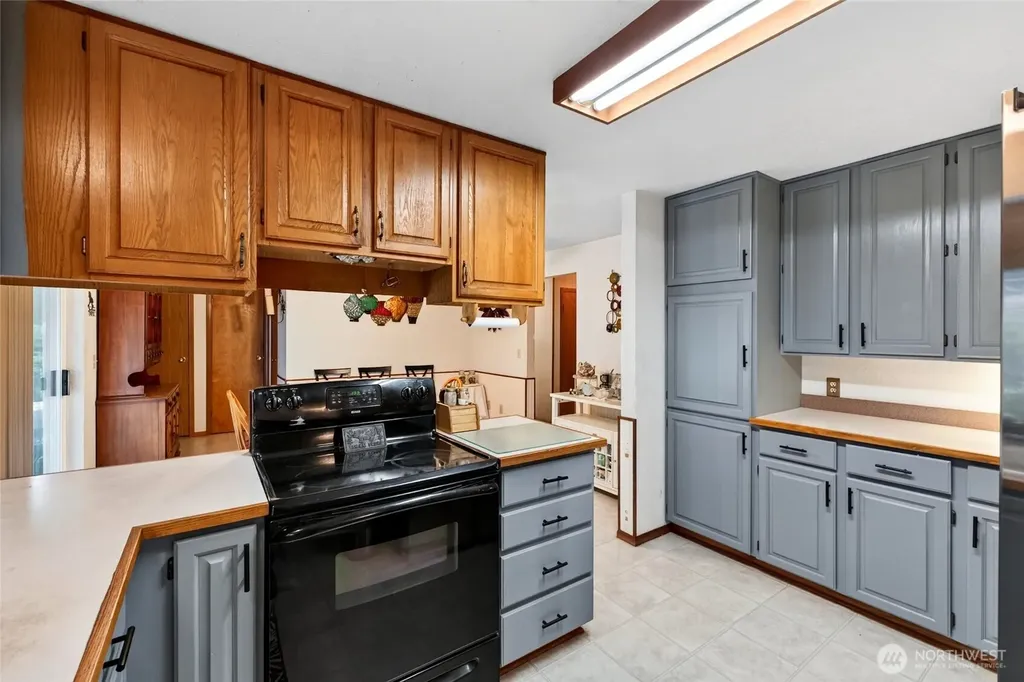 37914 34th Avenue S Roy WA 98580