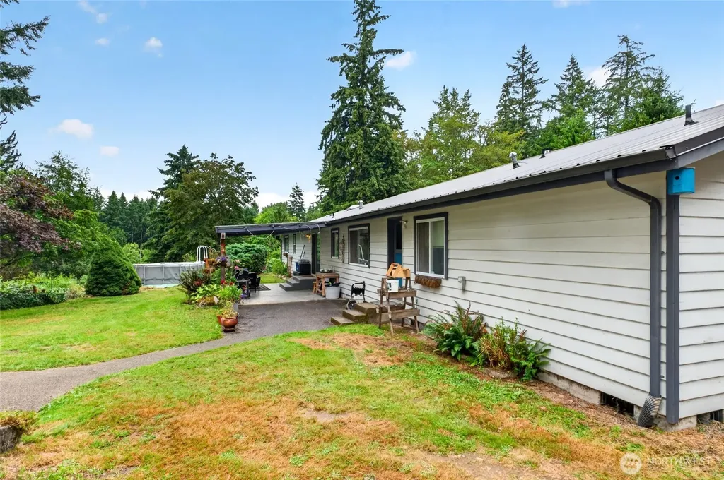 37914 34th Avenue S Roy WA 98580