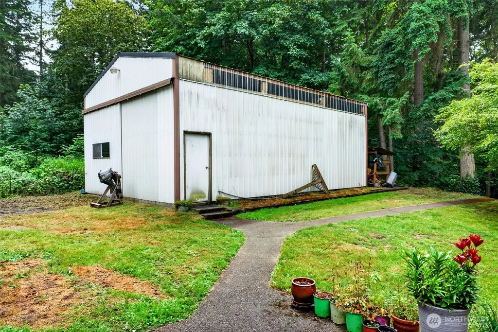 37914 34th Avenue S Roy WA 98580