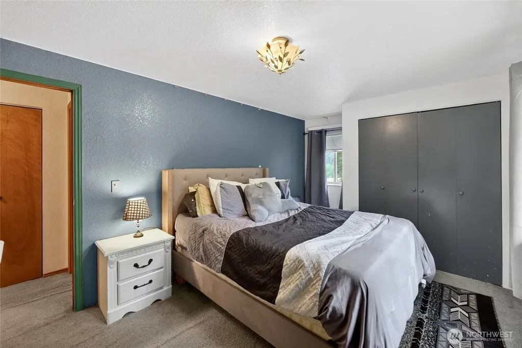 37914 34th Avenue S Roy WA 98580