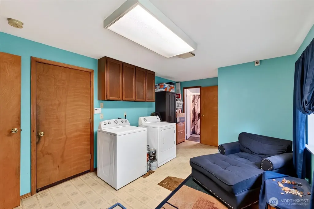 37914 34th Avenue S Roy WA 98580