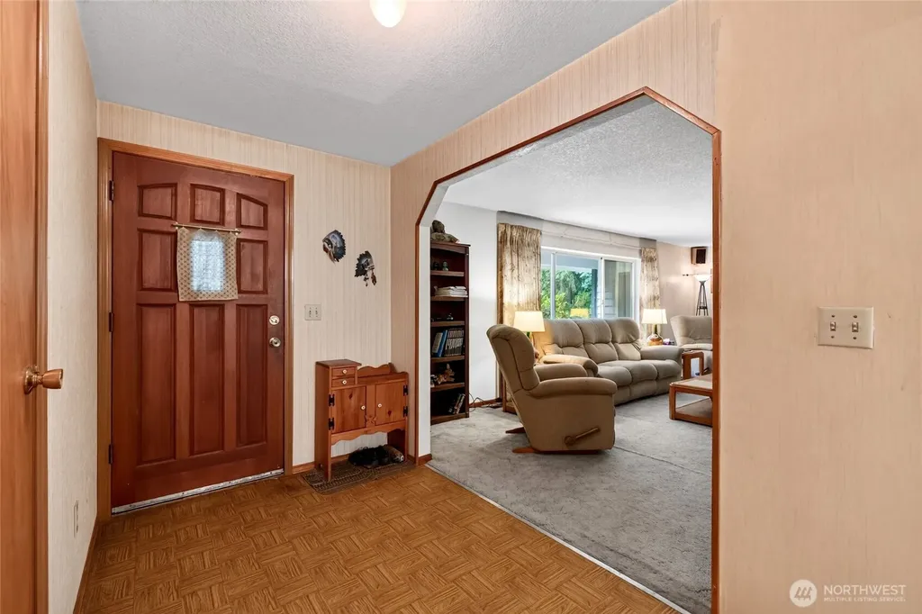 37914 34th Avenue S Roy WA 98580