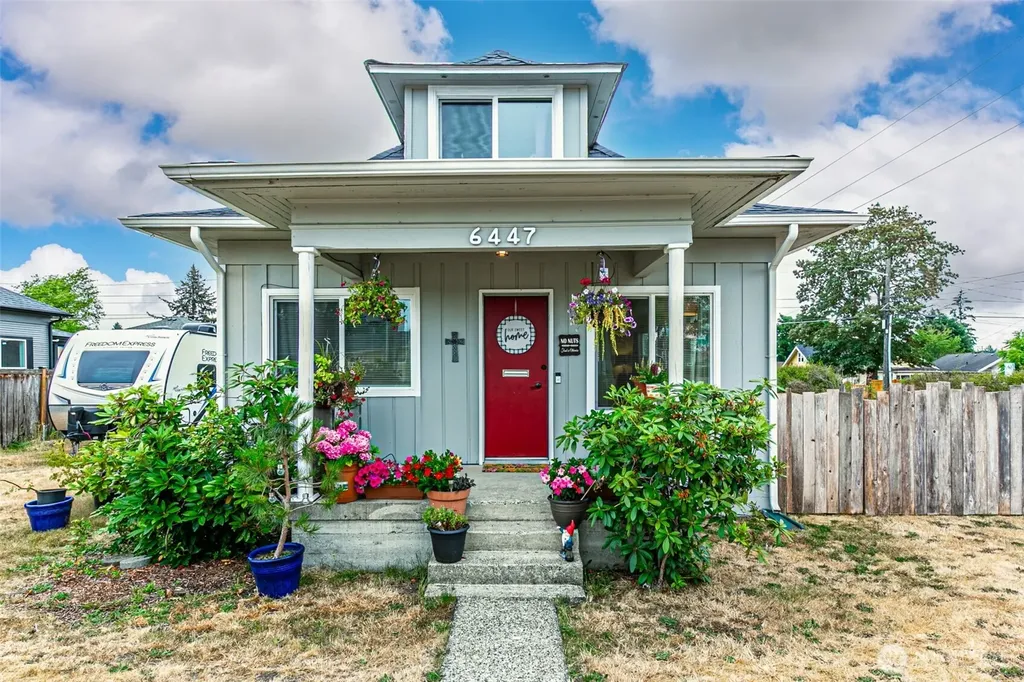 6447 S Warner Street Tacoma WA 98404