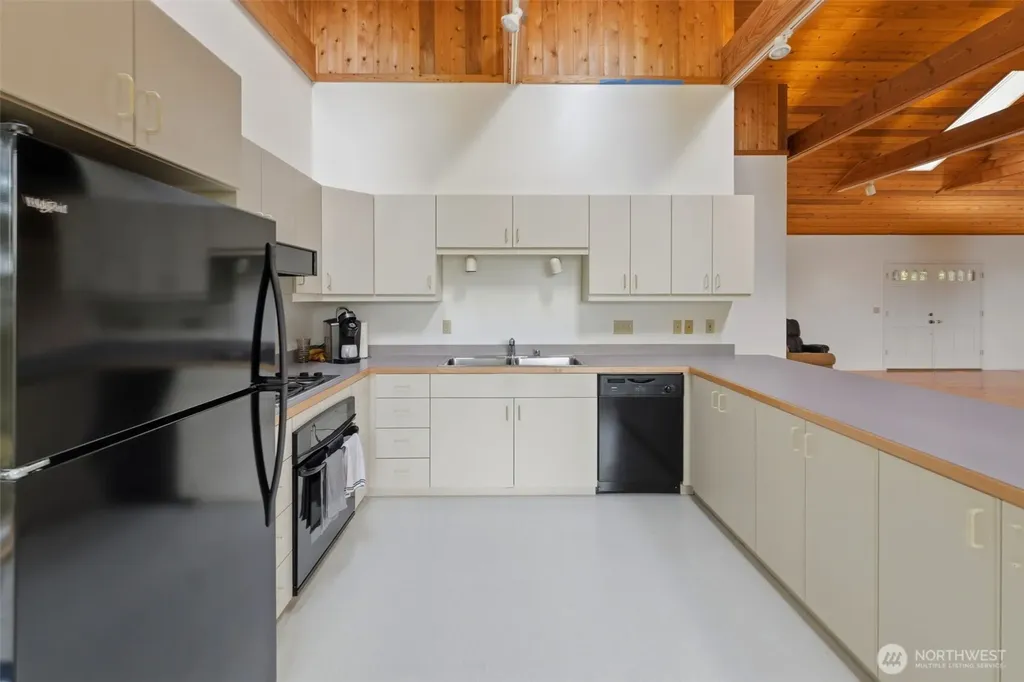 6607 Crimson Sky Loop NW Seabeck WA 98380