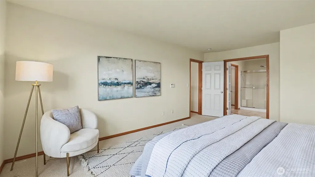 324 Quincy Avenue NE Renton WA 98059