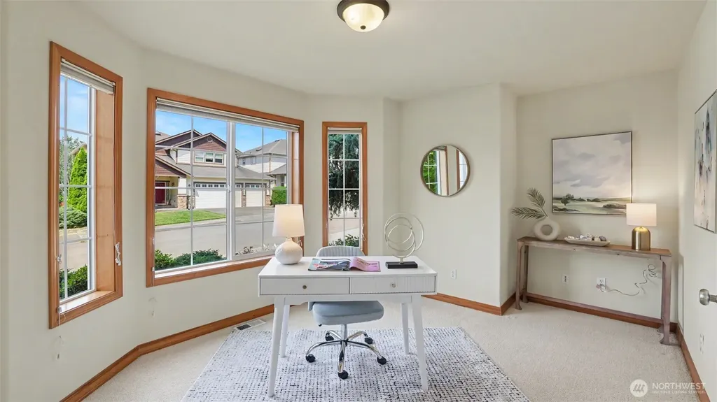 324 Quincy Avenue NE Renton WA 98059