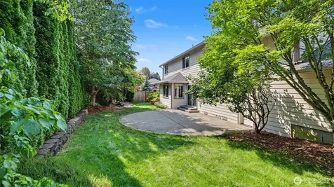 324 Quincy Avenue NE Renton WA 98059