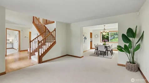 324 Quincy Avenue NE Renton WA 98059
