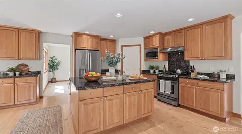 324 Quincy Avenue NE Renton WA 98059