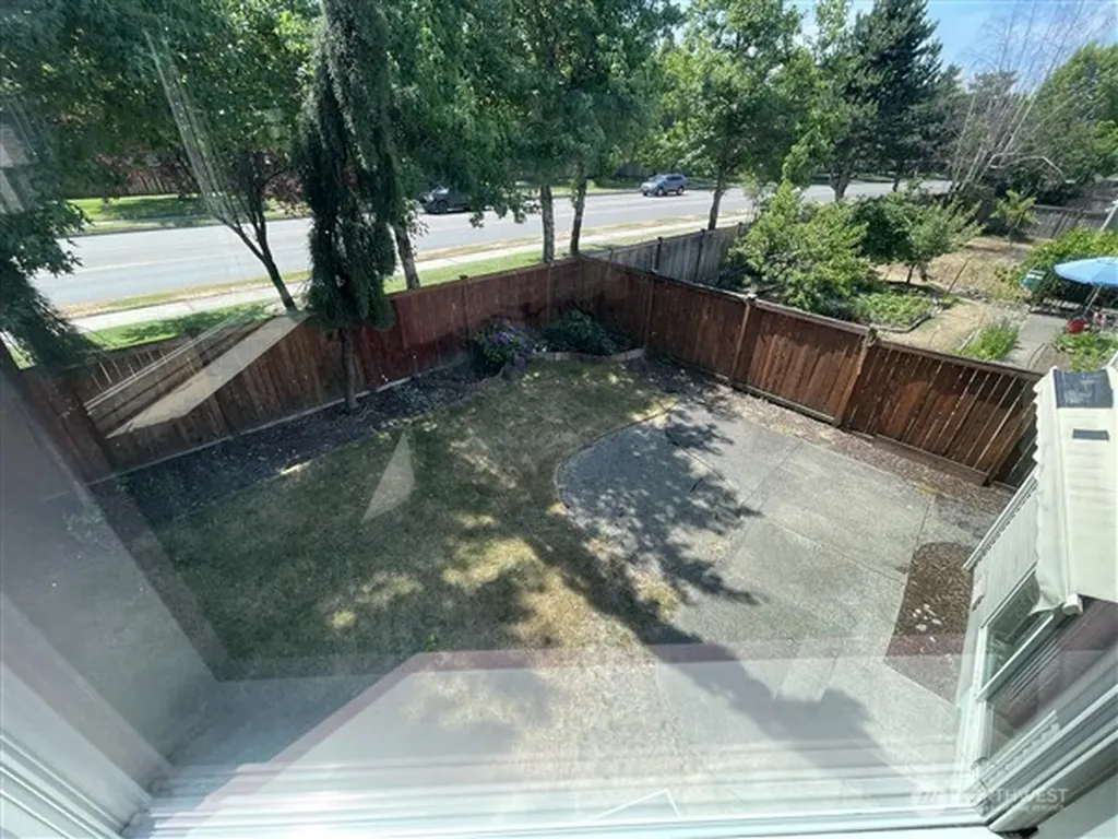 9520 187th Street Ct E Puyallup WA 98375