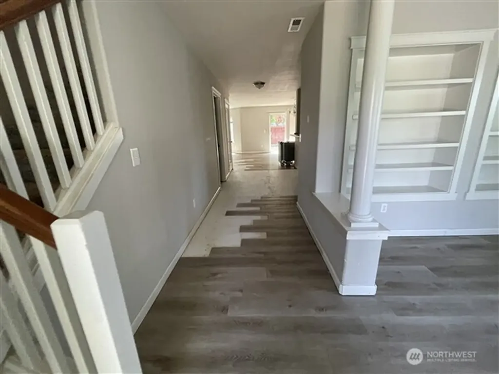 9520 187th Street Ct E Puyallup WA 98375