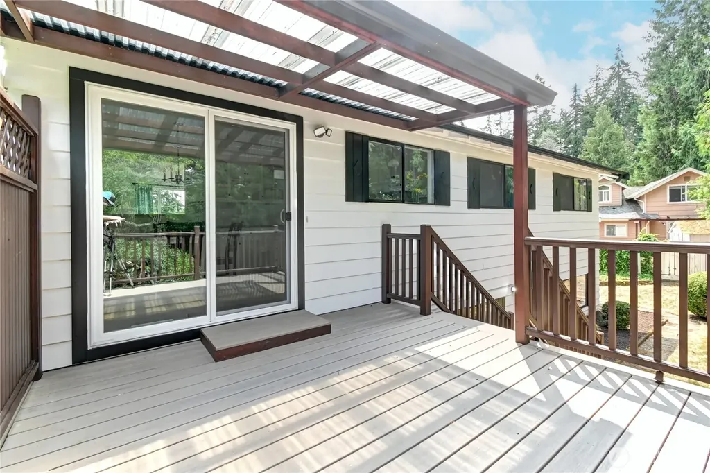 22105 78th Place W Edmonds WA 98026