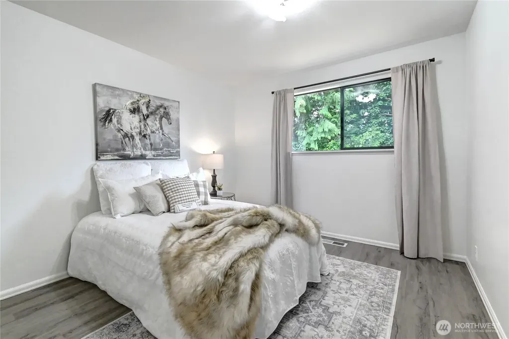 22105 78th Place W Edmonds WA 98026