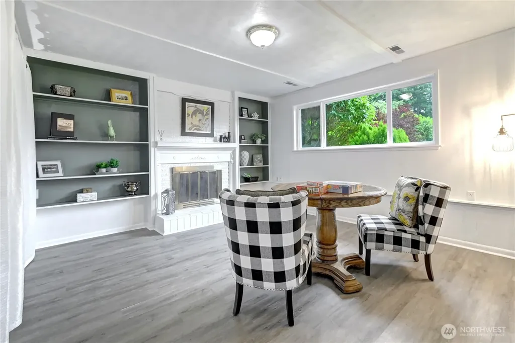 22105 78th Place W Edmonds WA 98026