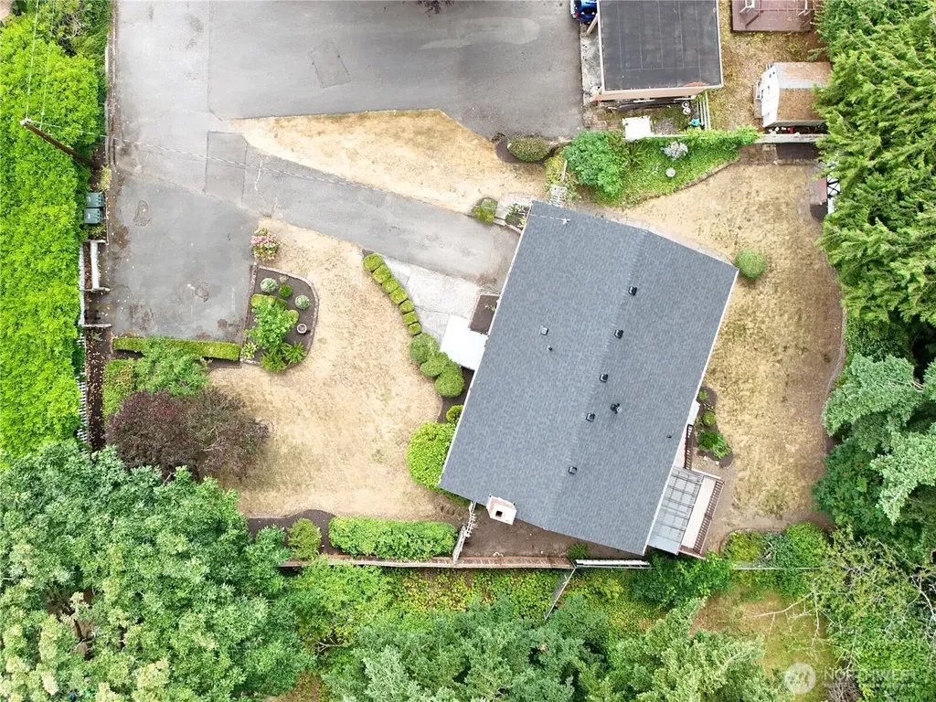 22105 78th Place W Edmonds WA 98026