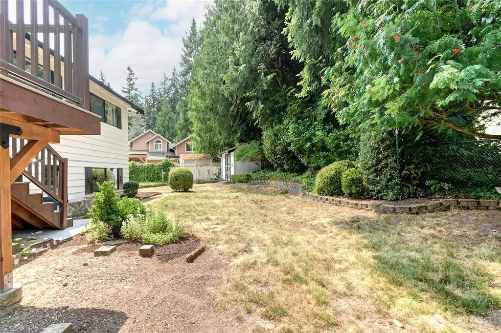 22105 78th Place W Edmonds WA 98026