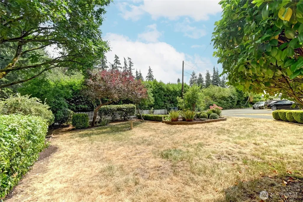 22105 78th Place W Edmonds WA 98026