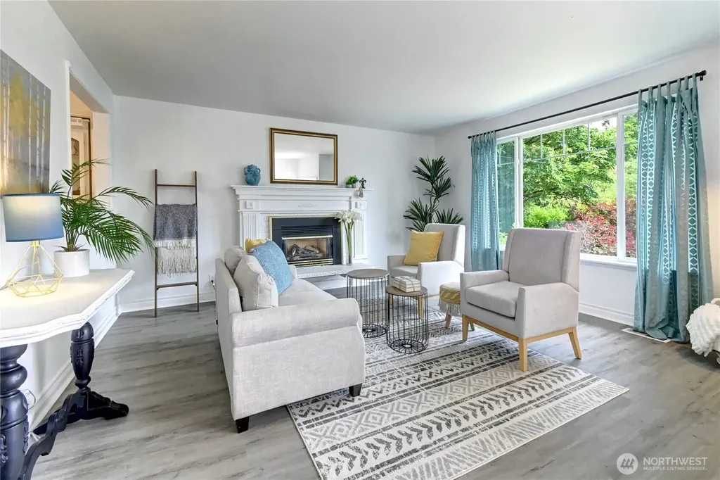 22105 78th Place W Edmonds WA 98026