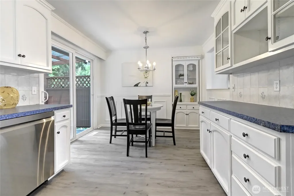 22105 78th Place W Edmonds WA 98026