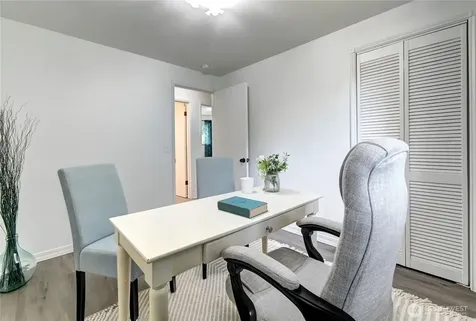 22105 78th Place W Edmonds WA 98026