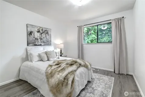 22105 78th Place W Edmonds WA 98026