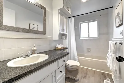 22105 78th Place W Edmonds WA 98026