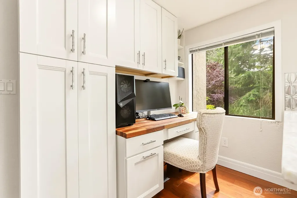 1130 5th Avenue S Edmonds WA 98020