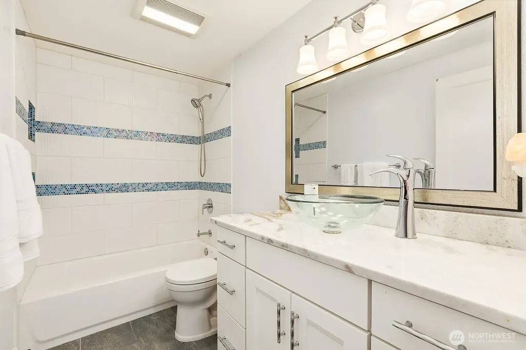 1130 5th Avenue S Edmonds WA 98020