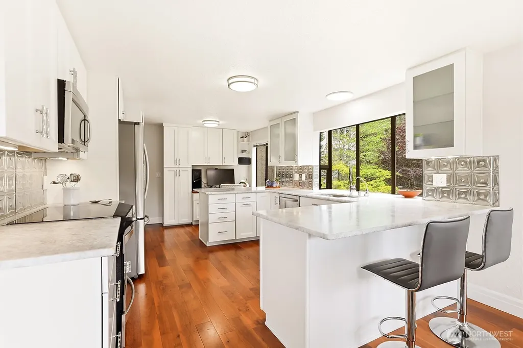 1130 5th Avenue S Edmonds WA 98020