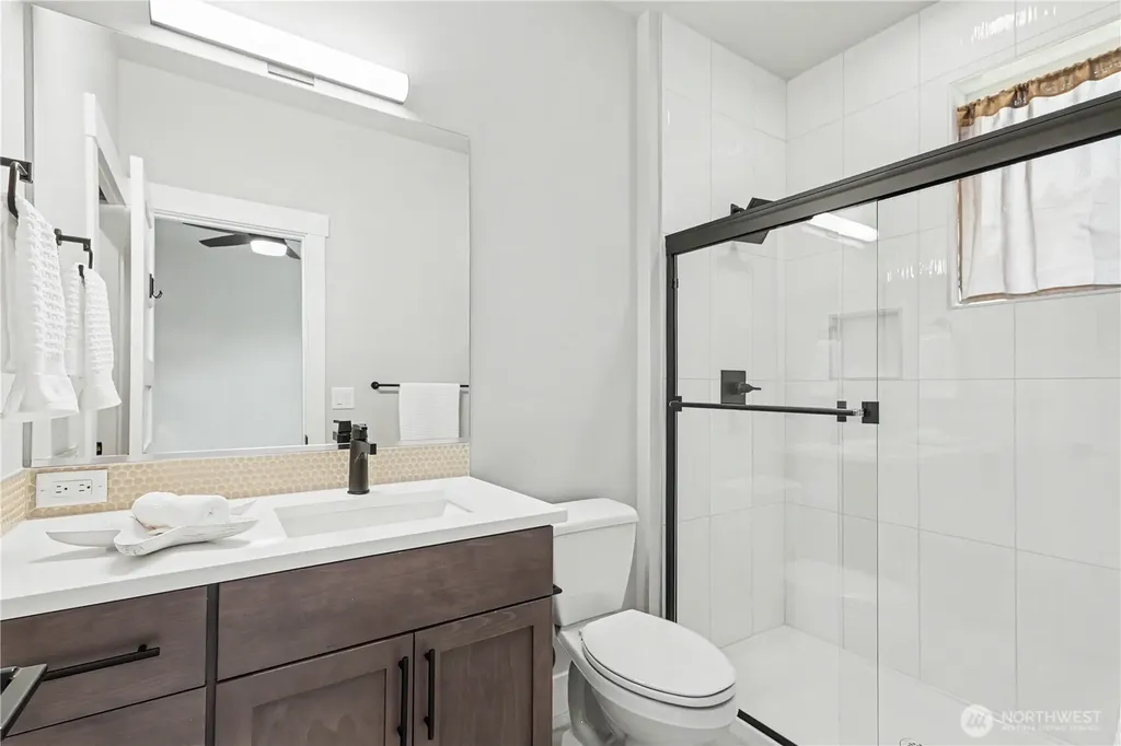 510 Viewcrest Drive NW Issaquah WA 98027