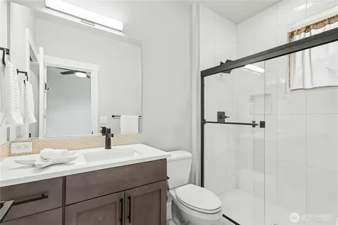 510 Viewcrest Drive NW Issaquah WA 98027