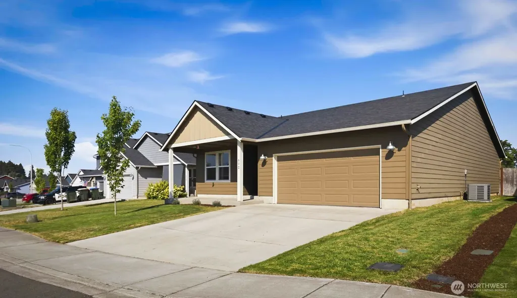 602 Cardinal Avenue Winlock WA 98596