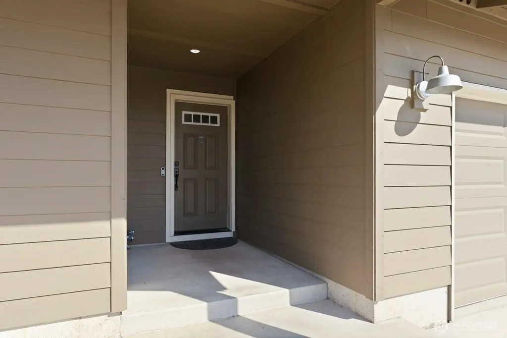 602 Cardinal Avenue Winlock WA 98596