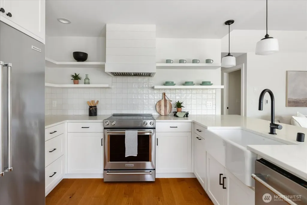 5682 Mcdonald Drive Langley WA 98260